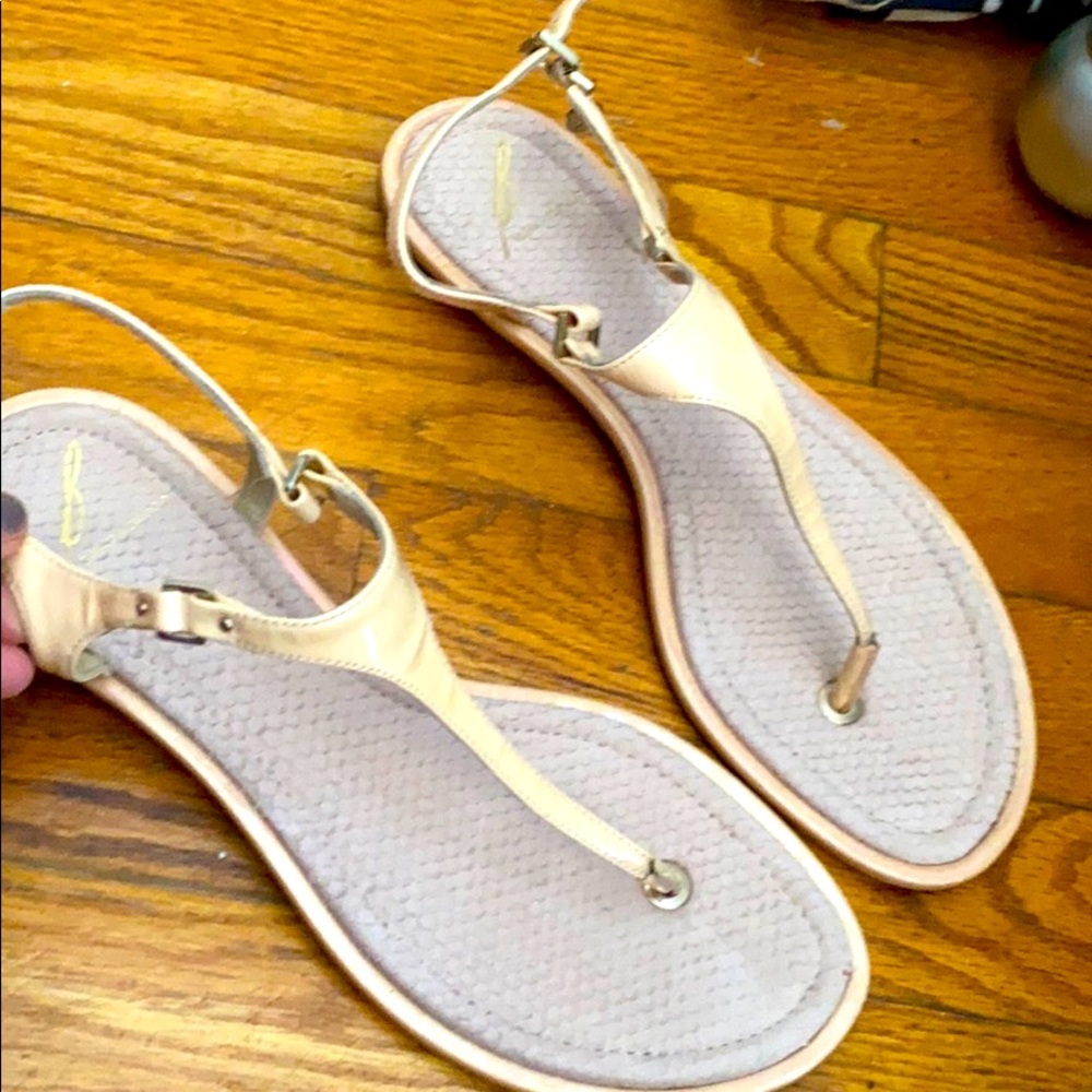 BNWOT Brian Atwood sandals